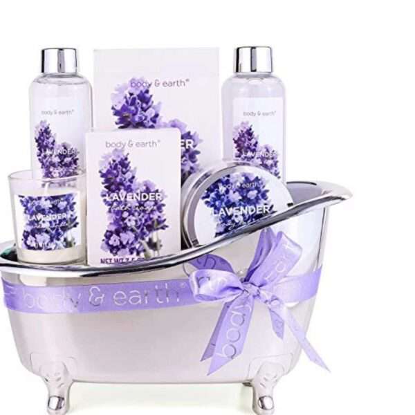 Body and Earth Lavender Bath Gift Set