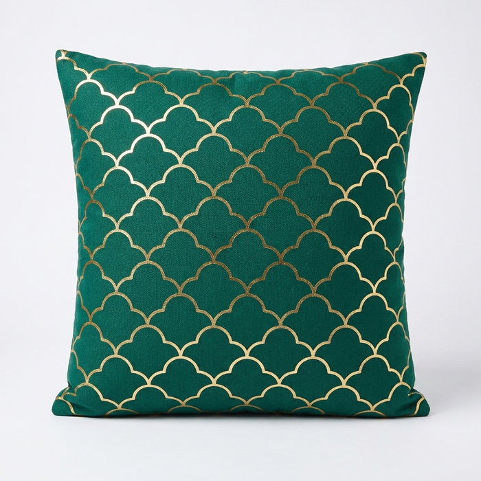 Toskana Collection Green Cushion w/Stylish Design 17.5x17.5"
